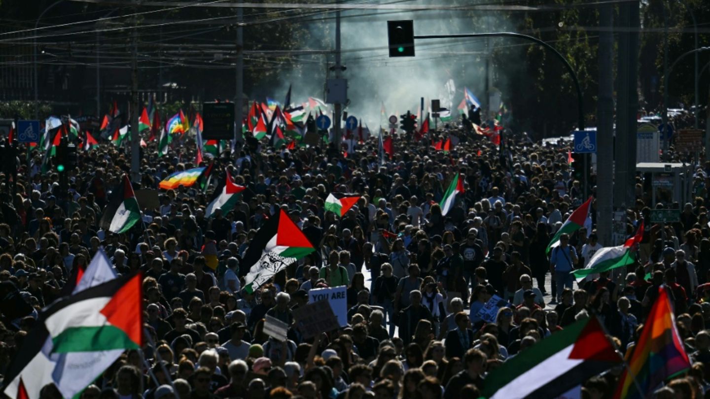 Demonstration in Rom