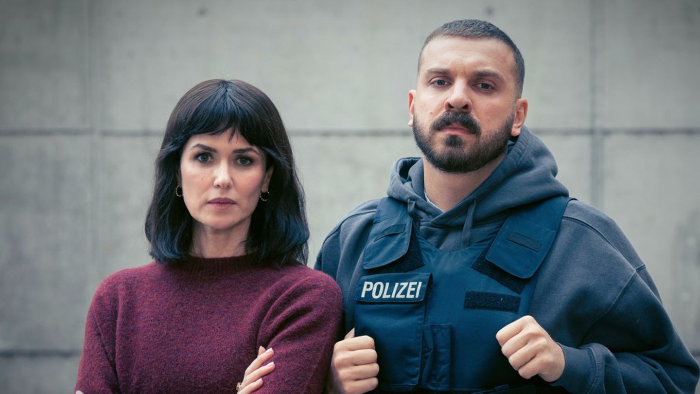 "Tatort: Dunkelheit": Maryam Azadi (Melika Foroutan, l.) und Hamza Kulina (Edin Hasanovic) ermitteln in Frankfurt.