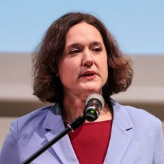Nach dem Rücktritt der Bremer Umweltsenatorin Kathrin Moosdorf sind viele Fragen offen. (Archivbild) Foto: Focke Strangmann/dpa