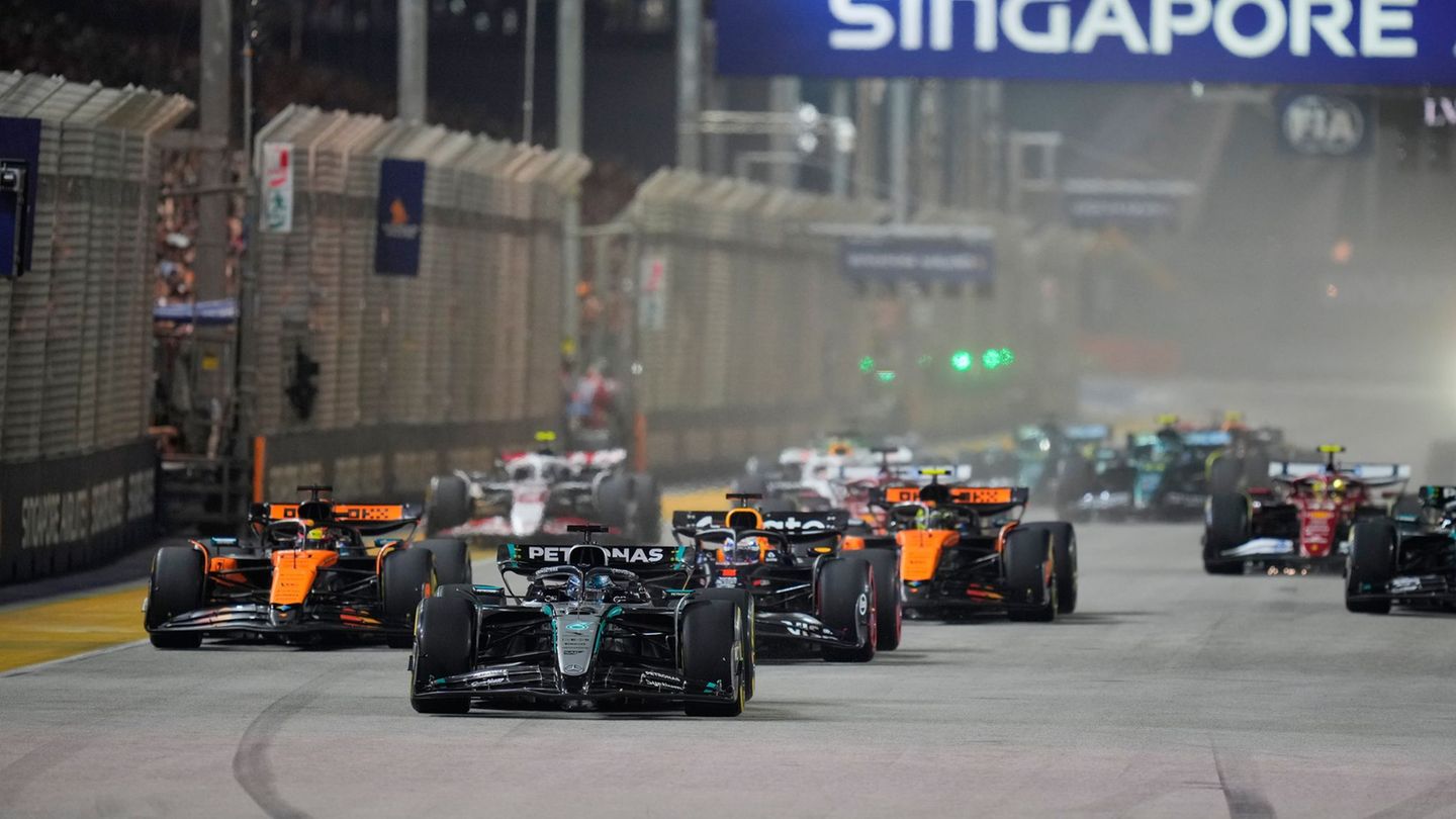 Formula 1: Verstappen hunt on team world champion McLaren continues