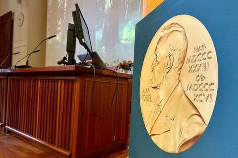 Im Nobelforum in Stockholm wird am Montag verkündet, wer den Medizin-Nobelpreis erhält. (Archivbild) Foto: Steffen Trumpf/dpa