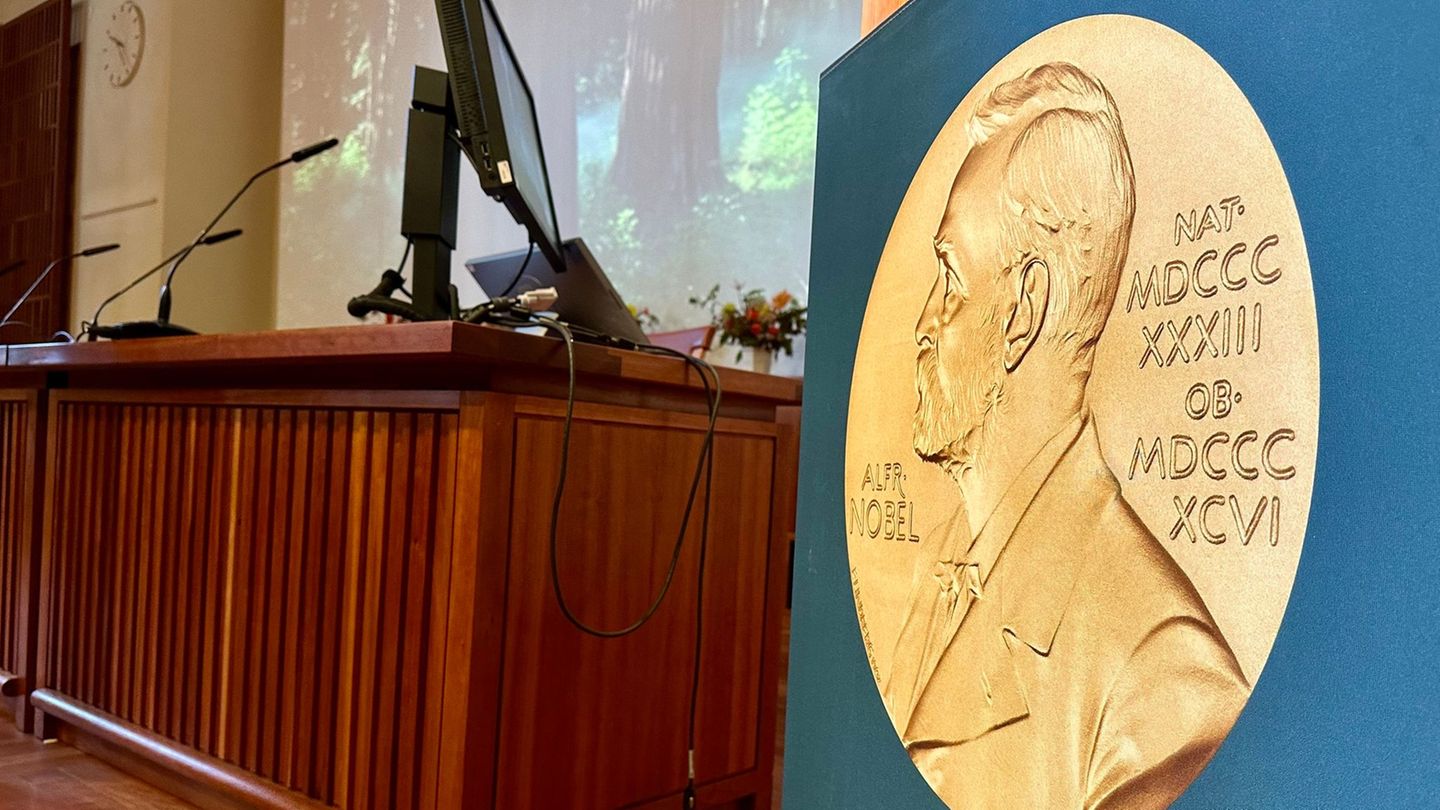 Im Nobelforum in Stockholm wird am Montag verkündet, wer den Medizin-Nobelpreis erhält. (Archivbild) Foto: Steffen Trumpf/dpa
