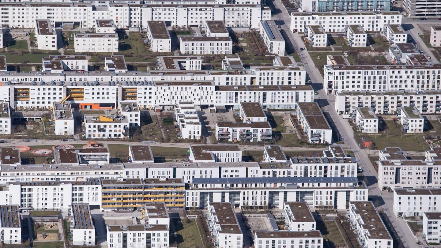 Housing: Pestel Institute: Lack of housing is getting even bigger