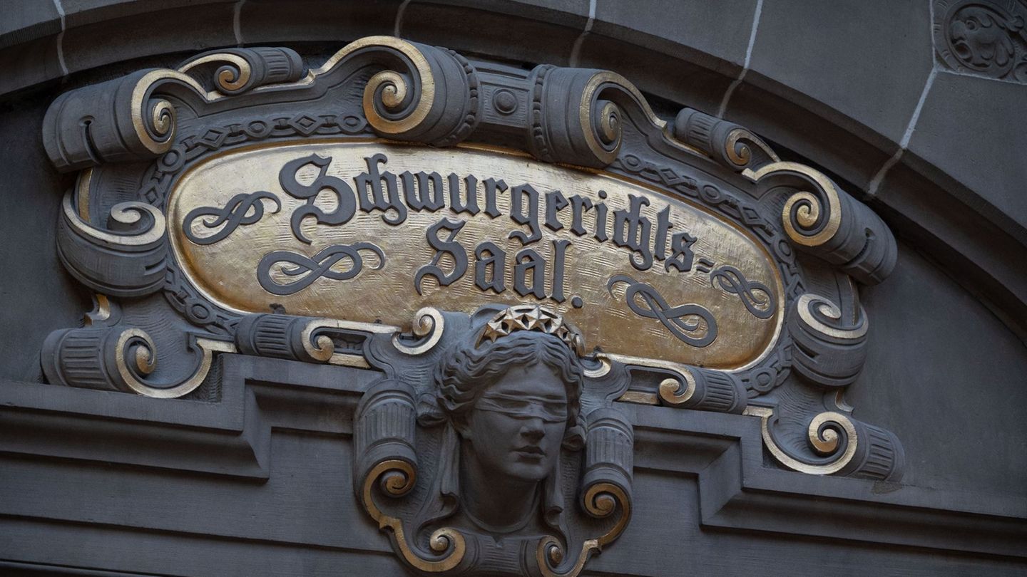 Das Schwurgericht am Landgericht Tübingen verhandelt bald einen Fall wegen versuchten Totschlags. (Archivbild) Foto: Marijan Mur