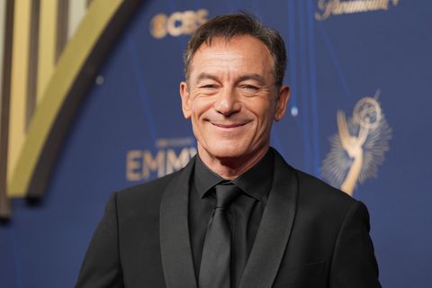 "White Lotus"-Star Jason Isaacs lebt seit 27 Jahren ohne Alkohol und Drogen. (Archivbild) Foto: Jae C. Hong/Invision/AP/dpa