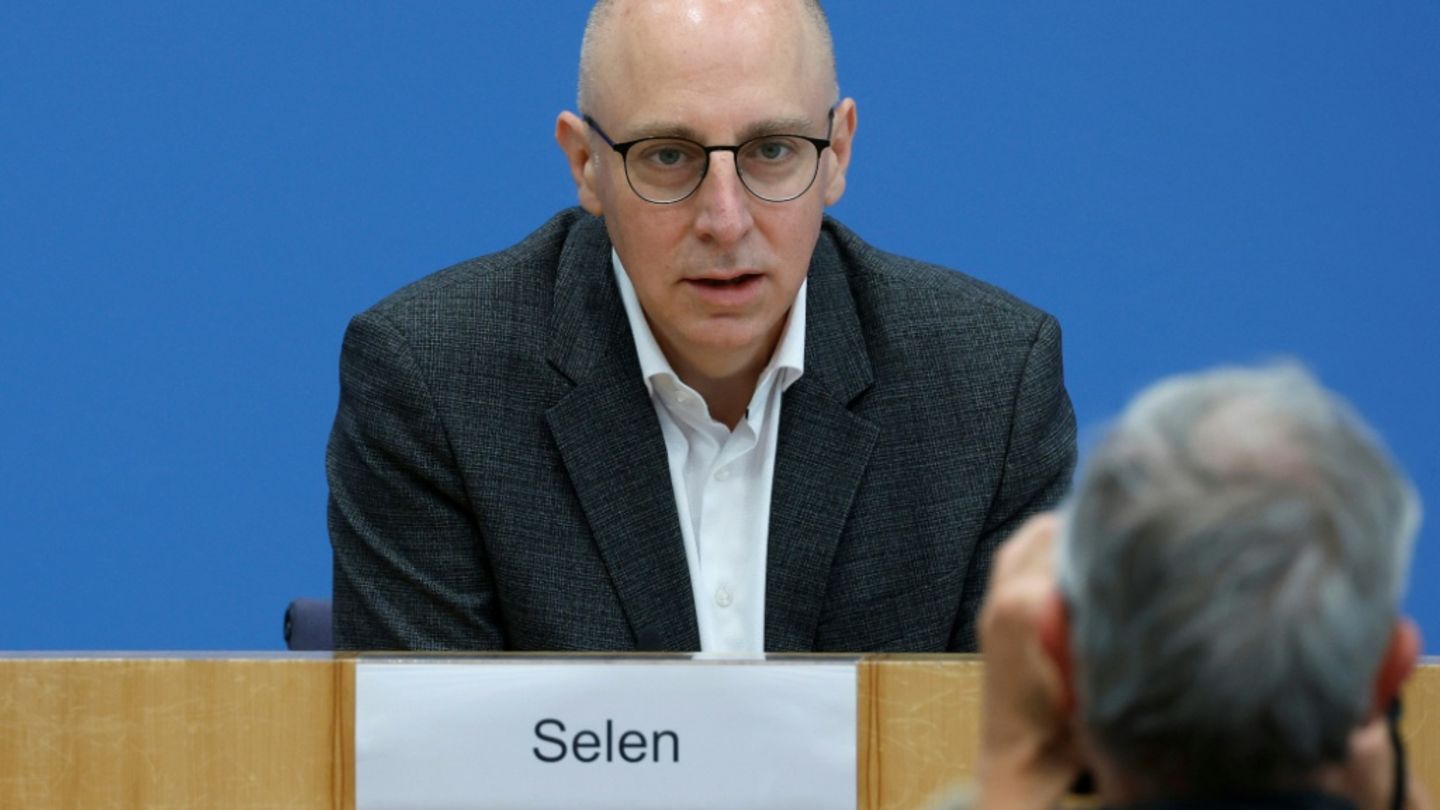 Sinan Selen