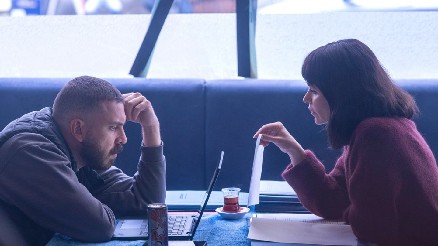 Edin Hasanović und Melika Foroutan grübeln im Frankfurter "Tatort" über einen Cold Case.