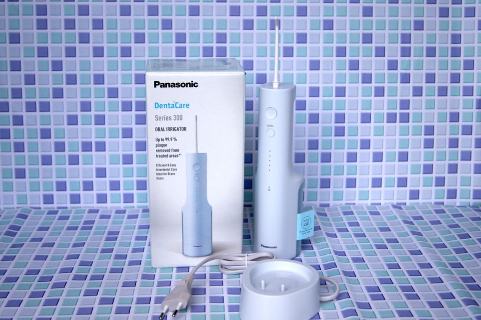 Panasonic Denta Care Series 300 EW-DJ26 im stern Kaufkosmos Munddusche Test