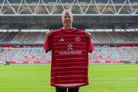 Markus Anfang leitete schon am Montag erstmals das Training in Düsseldorf. Foto: Rolf Vennenbernd/dpa