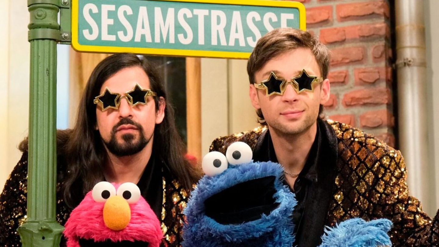 Siegfried & Joy haben der "Sesamstraße" einen Besuch abgestattet.