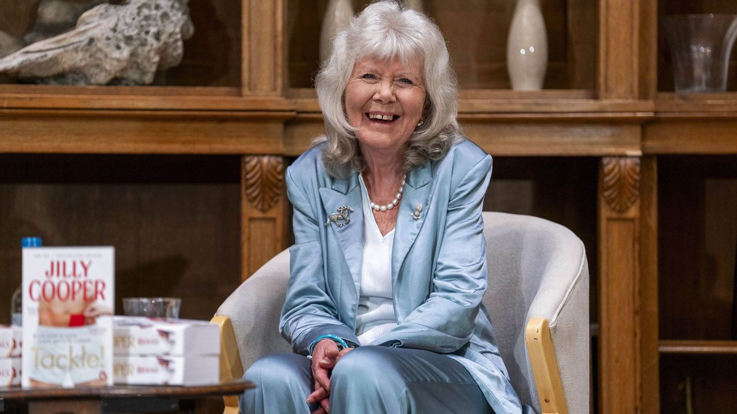 Die für ihre Liebesromane bekannte Jilly Cooper ist tot. Foto: Lucy Ray/PA Media Assignments/PA/AP/dpa