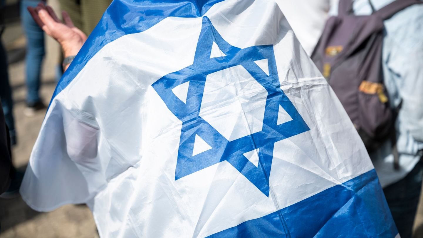 Es gibt mehr antisemitische Anfeindungen. (Archivbild) Foto: Daniel Vogl/dpa