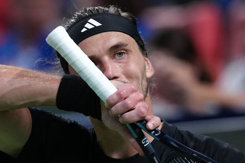 Alexander Zverev ist auch in Shanghai früh ausgeschieden. Foto: Andy Wong/AP/dpa