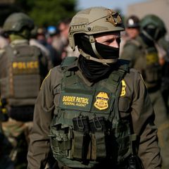 US-Grenzschutzpolizist bei Protesten in Illinois
