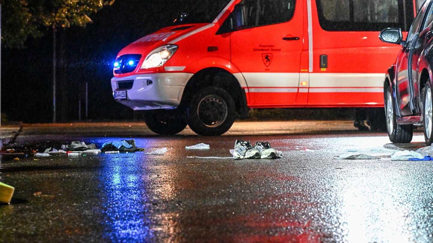 In Schwäbisch Gmünd kam es zu einem schweren Verkehrsunfall. Foto: Jason Tschepljakow/dpa