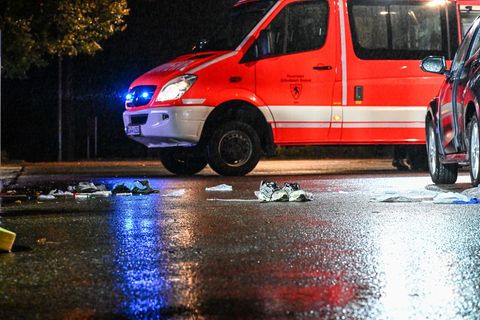 In Schwäbisch Gmünd kam es zu einem schweren Verkehrsunfall. Foto: Jason Tschepljakow/dpa