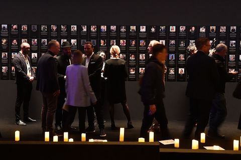 Weimer will die Ausstellung zur Attacke auf das Nova Music Festival besuchen. Foto: Paul Zinken/dpa