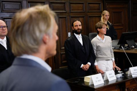 Der Verteidiger von Christina Block wies die Vorwürfe der Nebenklage zurück. Foto: Georg Wendt/dpa Pool/dpa
