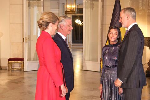 Königin Letizia und König Felipe von Spanien (r.) haben das belgische Königspaar in Brüssel besucht.