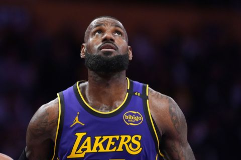 Schluss nach Saison 23: LeBron James hört auf. Foto: Mark J. Terrill/AP/dpa