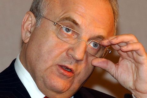 Der frühere Manager Wolfgang Urban ist im Alter von 80 Jahren gestorben. (Archivbild) Foto: picture alliance / dpa