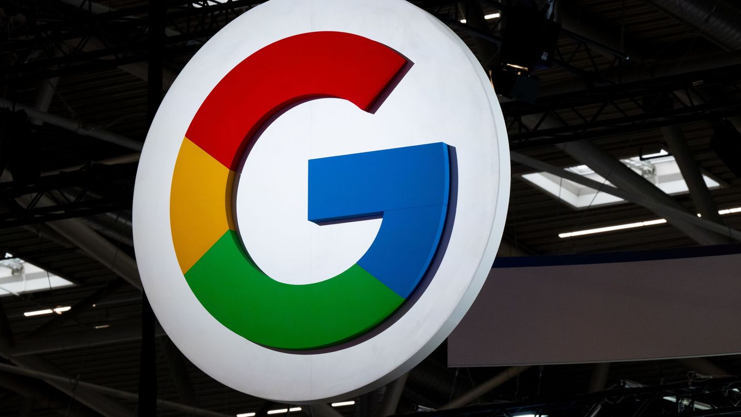 Google führt nun auch in Deutschland einen zusätzlichen KI-Modus bei der Suche ein. Foto: Sven Hoppe/dpa