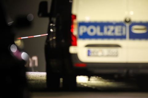Zeitweise ist die A2 Richtung Magdeburg für den nächtlichen Verkehr voll gesperrt. (Symbolbild) Foto: Christoph Reichwein/dpa