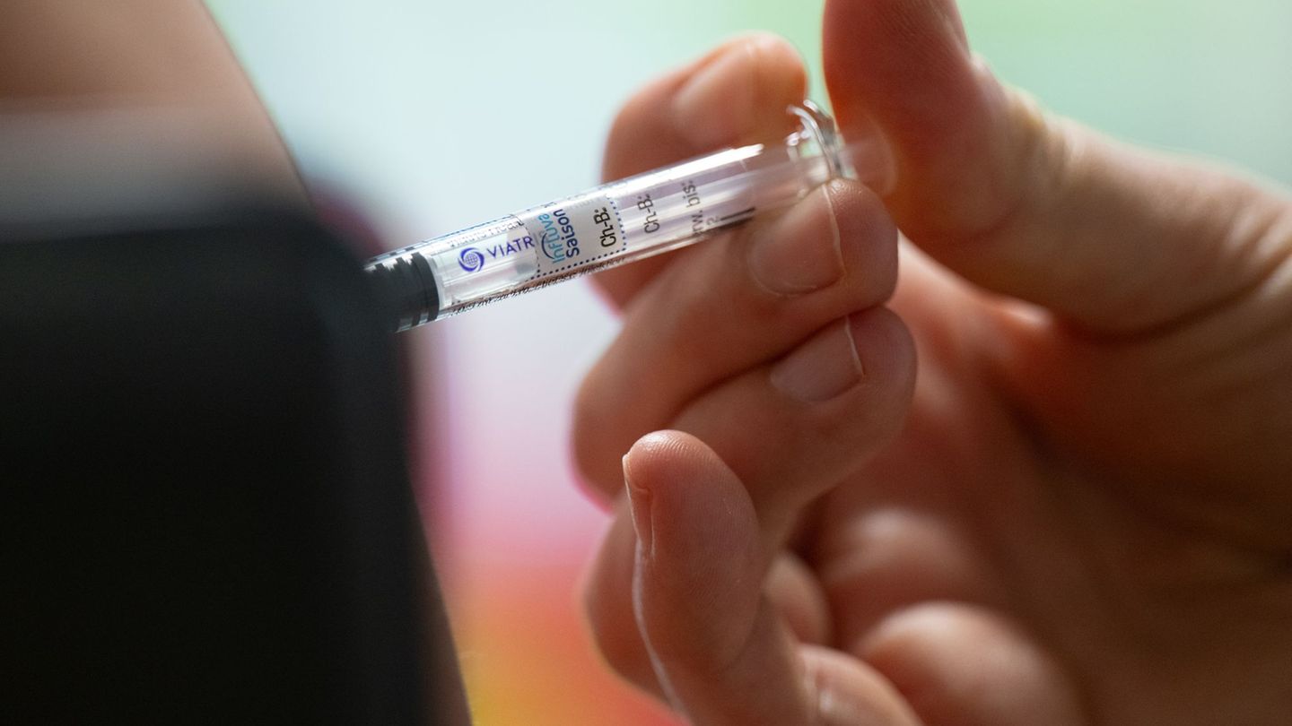 Trotz bundesweiter Impfaktion machen in Sachsen nur wenige Apotheken mit. (Symbolbild) Foto: Robert Michael/dpa