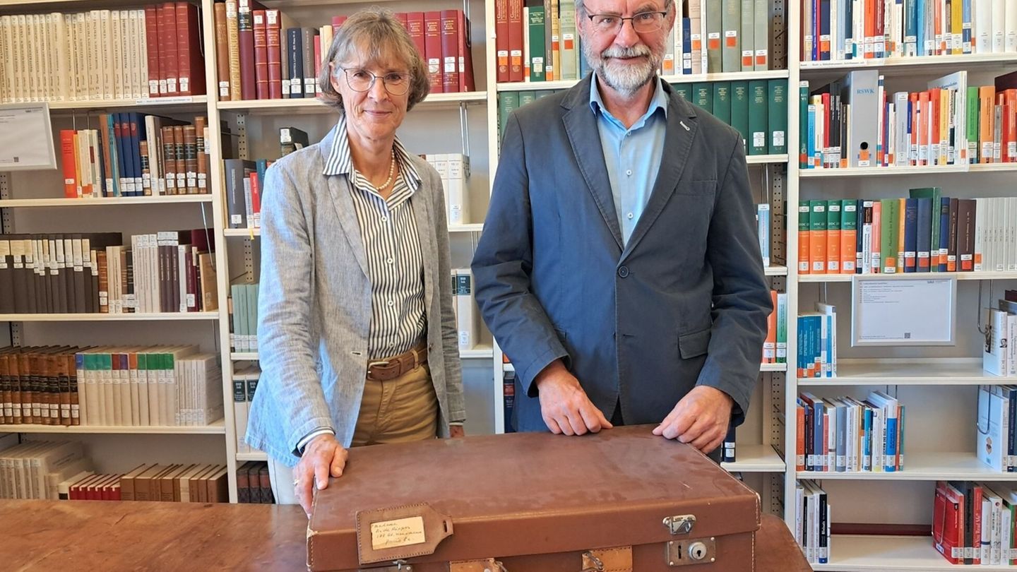 Gisela Niemöller und Rudolf Fietz haben den Roman der Widerstandskämpferin Mopsa Sternheim rekonstruiert. Foto: Leon Werth/Lande