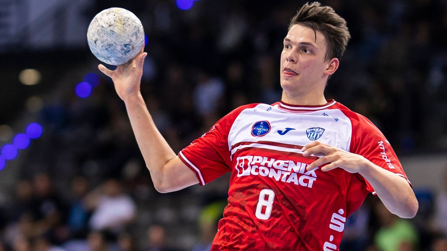 Rückraumspieler Frederik Simak ist seit 2020 für den TBV Lemgo Lippe aktiv Foto: Tom Weller/dpa