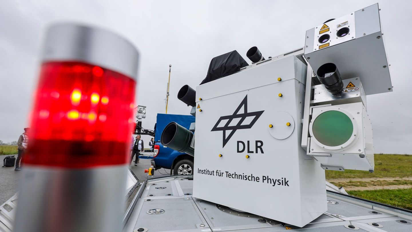 Das Drohnenerprobungszentrum am Flughafen Cochstedt bei Magdeburg bietet Forschern umfassende Test-Möglichkeiten etwa bei der Er