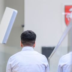 Im Prozess gegen einen mutmaßlich korrupten Staatsanwalt erhebt ein Spediteur der Kokain-Händler Vorwürfe gegen den Angeklagten.