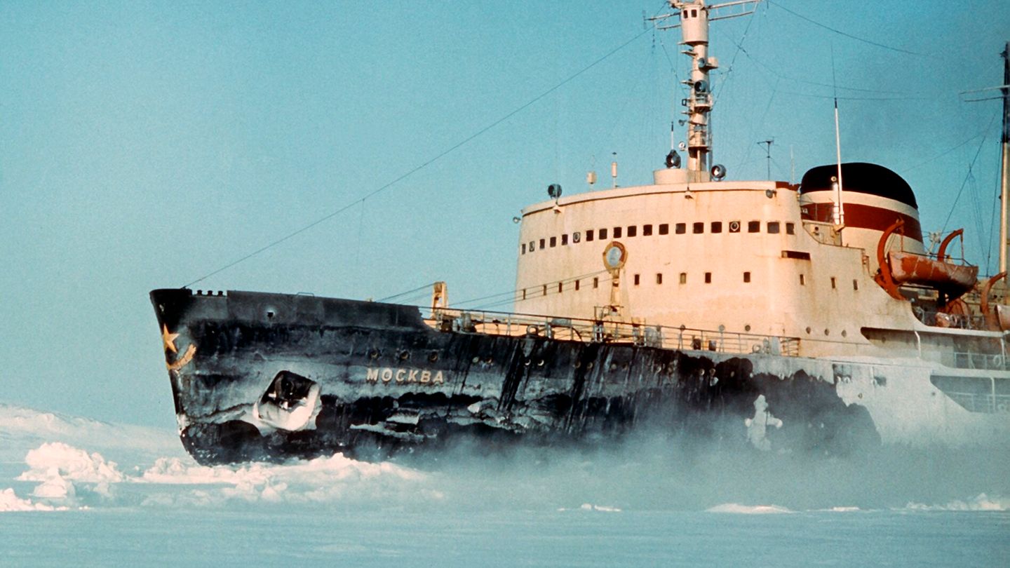 Der Eisbrecher Moskva