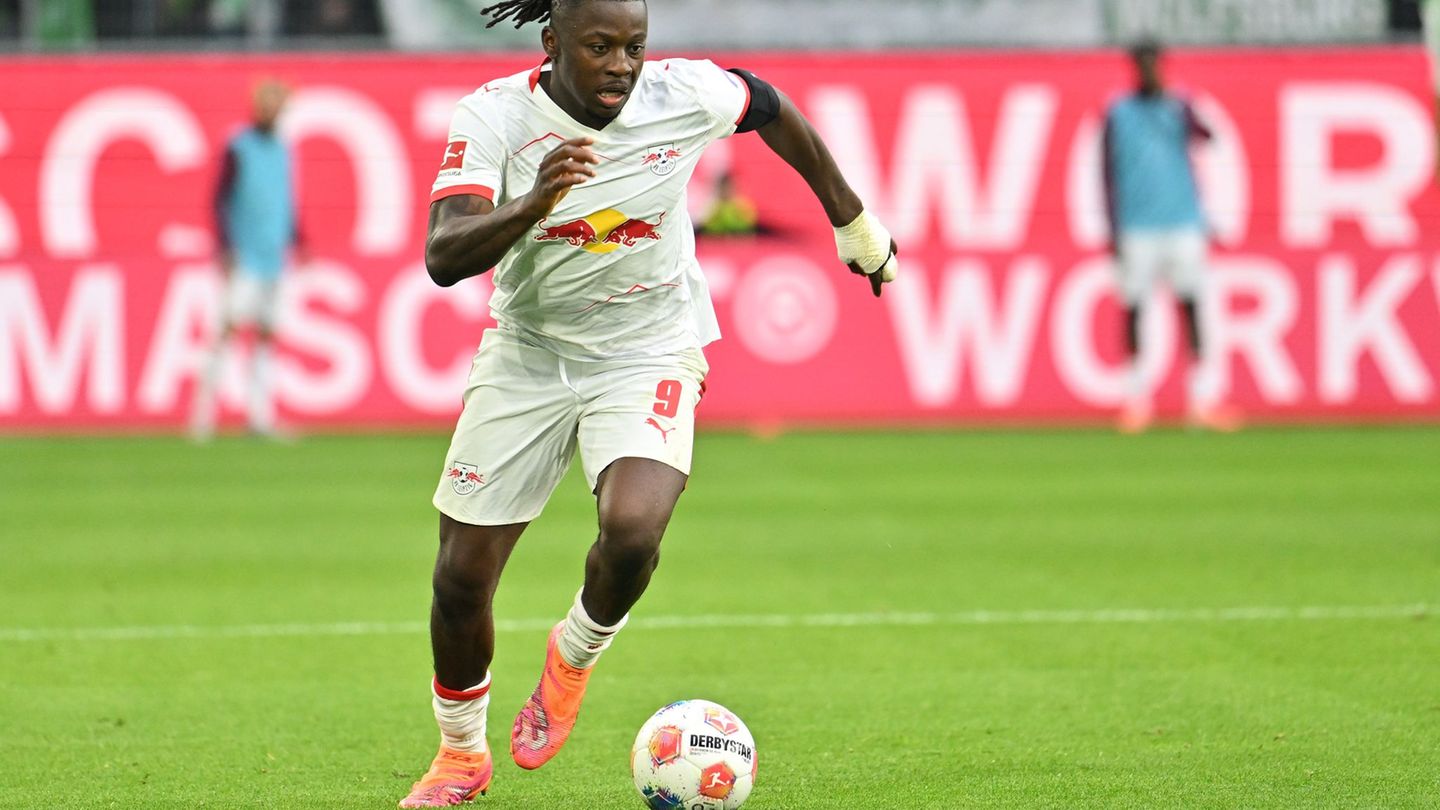 Johan Bakayoko traf für RB Leipzig auch im Testspiel gegen Dukla Prag. (Archiv) Foto: Swen Pförtner/dpa