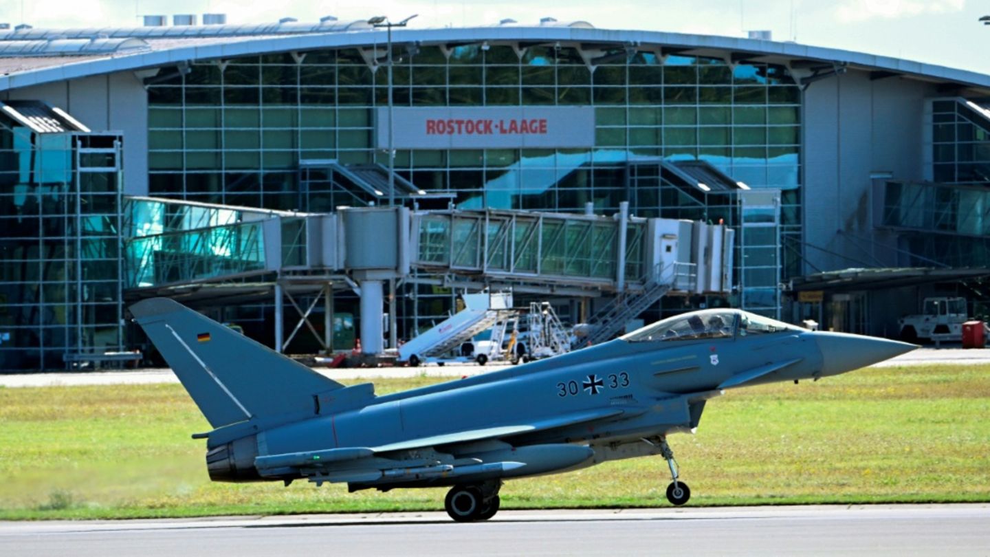 Ein Eurofighter in Rostock