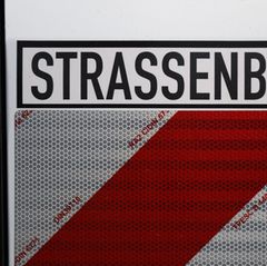 Die umstrittenen Ausbaubeiträge sind ein ewiges Thema im Landtag. (Archivfoto) Foto: Robert Michael/dpa