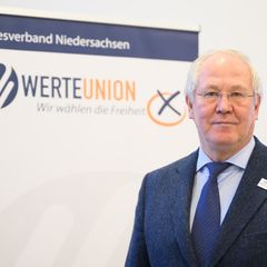 Nur durch Jozef Rakicky sitzt die Werteunion im niedersächsischen Landtag – doch wie lange bleibt das so? (Archivbild) Foto: Jul