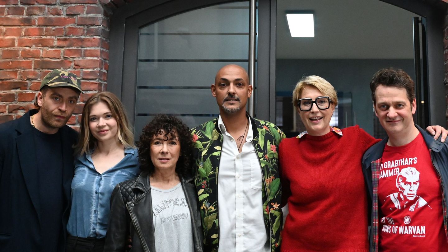 Aus dem Fernsehstudio auf die Bühne - das "Großstadtrevier" gibt es jetzt auch im Theater. (Archivbild) Foto: David Hammersen/dp