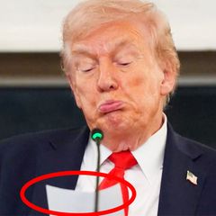 Friedensbotschaft überrascht Trump bei Pressekonferenz