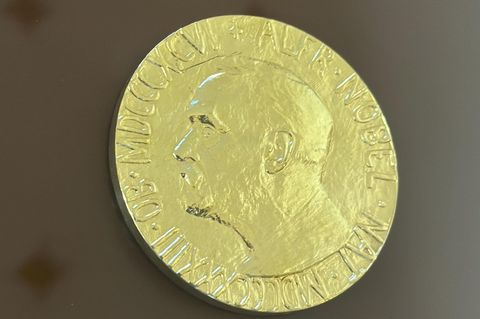 Das Duplikat einer Medaille für den Friedensnobelpreis