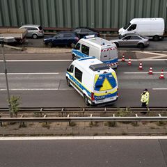 Die Polizei suchte nach Spuren und Beweismitteln. Foto: Michael Ukas/dpa