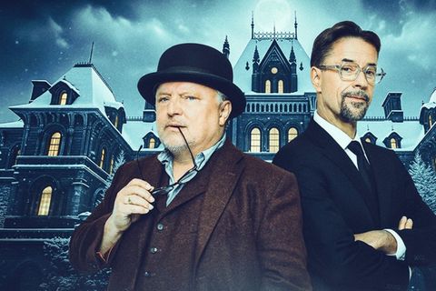 Die aus dem Münster-"Tatort" bekannten Axel Prahl (l.) und Jan Josef Liefers sind die Spielleiter des Live-Krimi-Dinners.