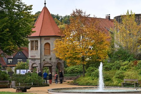Das Brunnenhaus auf Schloss Bertholdsburg in Schleusingen entstand mit der Anlage des Schlossgartens vor rund 400 Jahren. Foto: