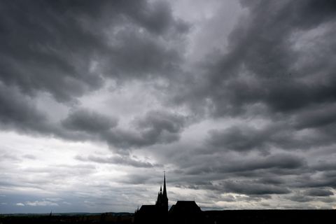 Mehrere Bistümer haben eine Untersuchung zu ritueller Gewalt durch Netzwerke in der katholischen Kirche vorgestellt. (Archivbild