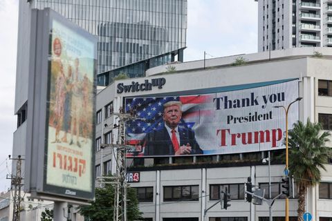 Dank an US-Präsident Trump auf einem Plakat in Tel Aviv