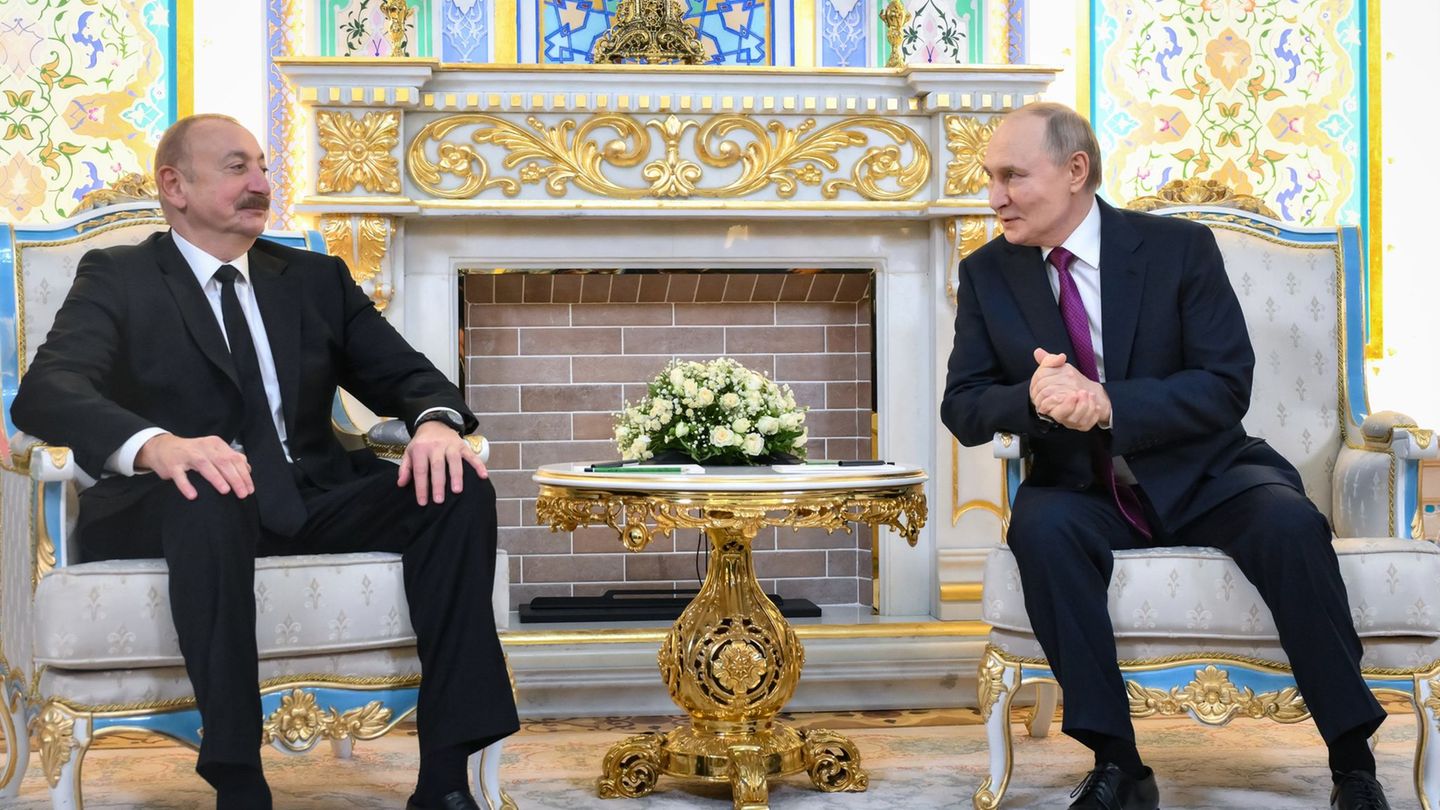 Der aserbaidschanische Präsident Ilham Aliyev hat Kremlchef Wladimir Putin öffentlich gedankt für die Aufklärung des Flugzeugabs