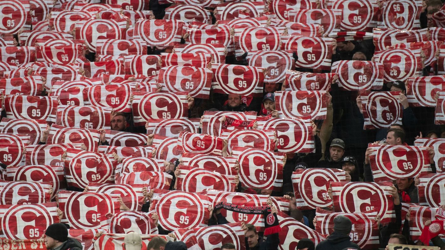 Fortuna Düsseldorf schreibt zum zweiten Mal in Folge wieder schwarze Zahlen. (Archivbild) Foto: Bernd Thissen/dpa