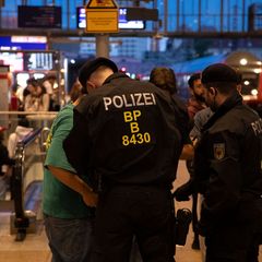 Die Bundespolizei will an 36 Bahnhöfen in Deutschland verstärkt kontrollieren. (Symbolfoto) Foto: Paul Zinken/dpa