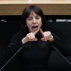 Elif Eralp ist seit 2021 Mitglied des Berliner Abgeordnetenhauses. (Archivbild) Foto: Sebastian Christoph Gollnow/dpa