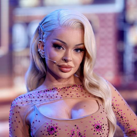 Katja Krasavice bei der Bühnenshow von DSDS